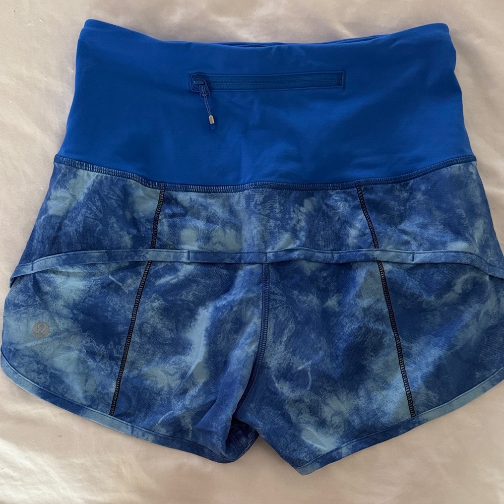 Lululemon high-rise speed up shirt size 2 EUC blue tie dye